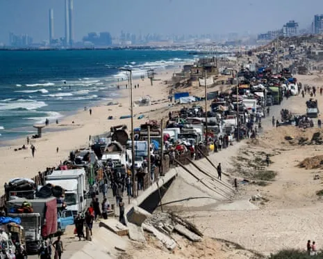 Israeli Forces Announces Temporary Evacuation Corridor for Gaza City Inhabitants